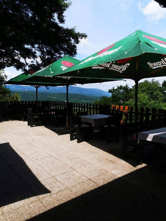 חומוטוב Forrest Hotel מראה חיצוני תמונה
