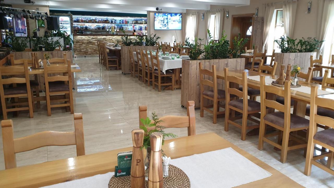 חומוטוב Forrest Hotel מראה חיצוני תמונה