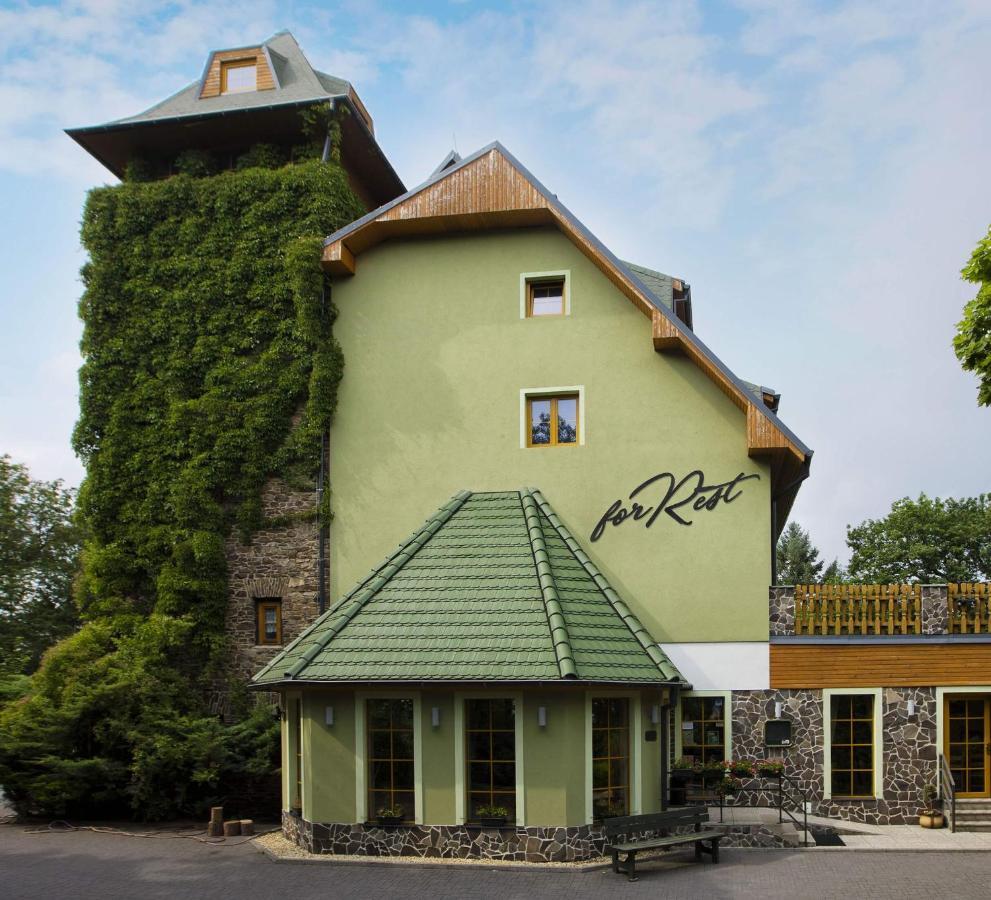 חומוטוב Forrest Hotel מראה חיצוני תמונה