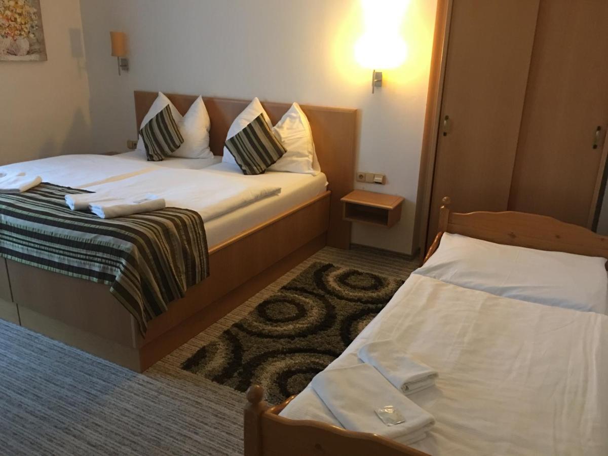 חומוטוב Forrest Hotel מראה חיצוני תמונה