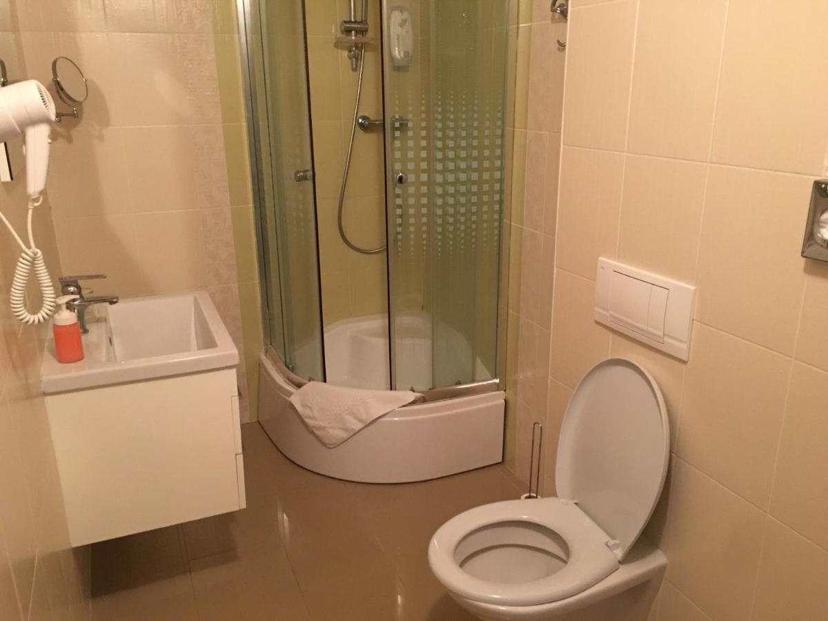 חומוטוב Forrest Hotel מראה חיצוני תמונה